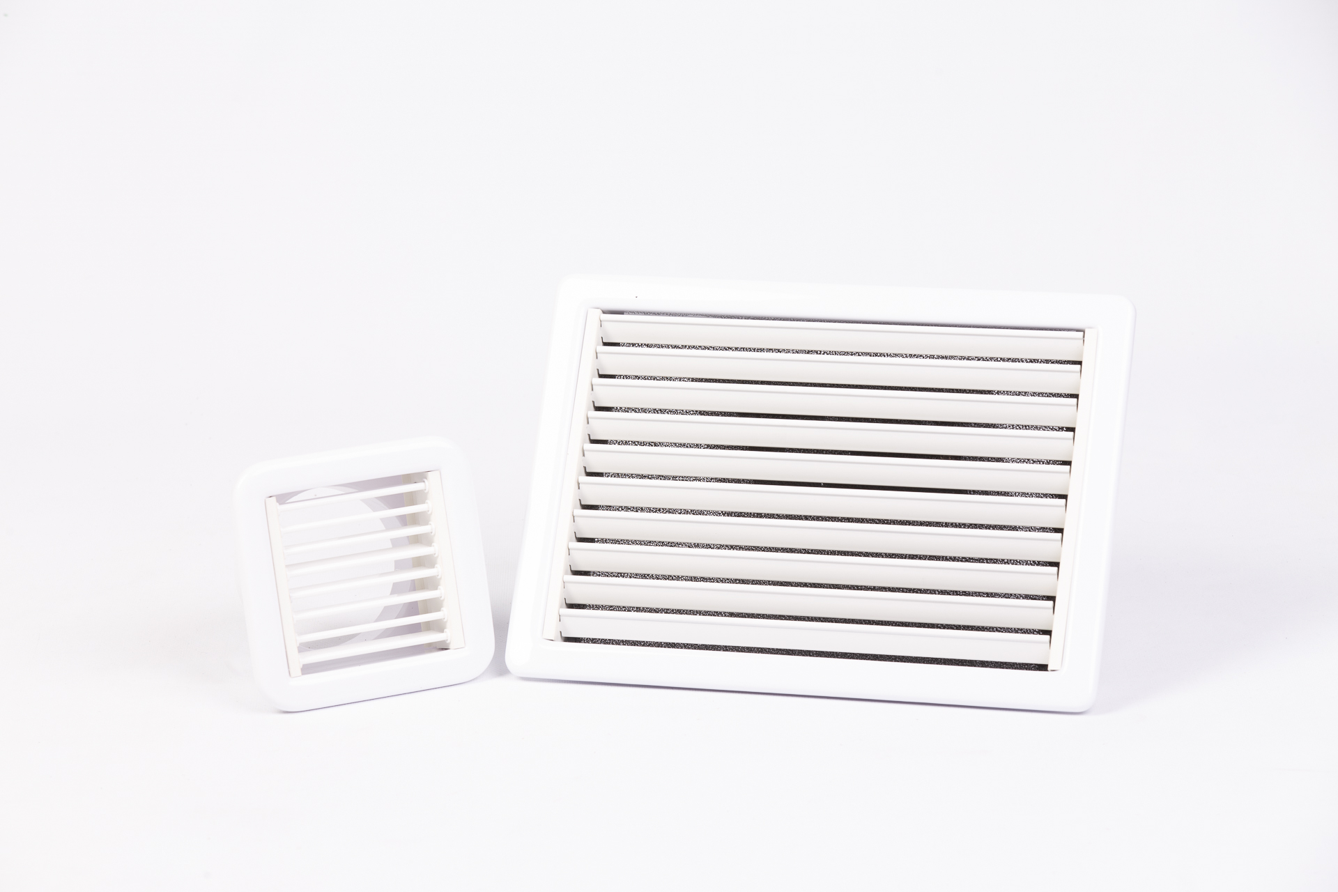 PLASTIC RETURN AIR GRILLS